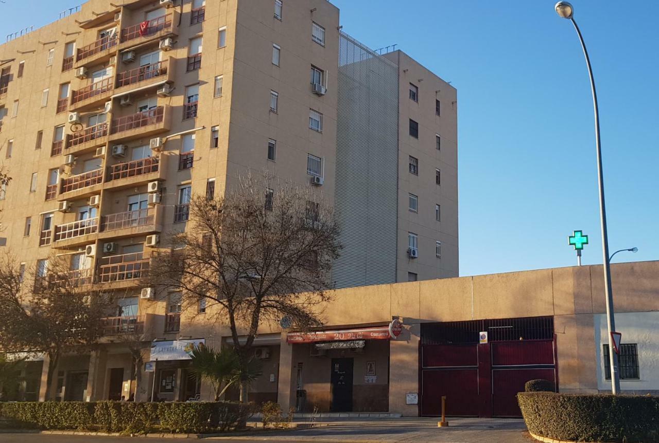Apartamento Frente A Palacio De Congresos 세비야 외부 사진