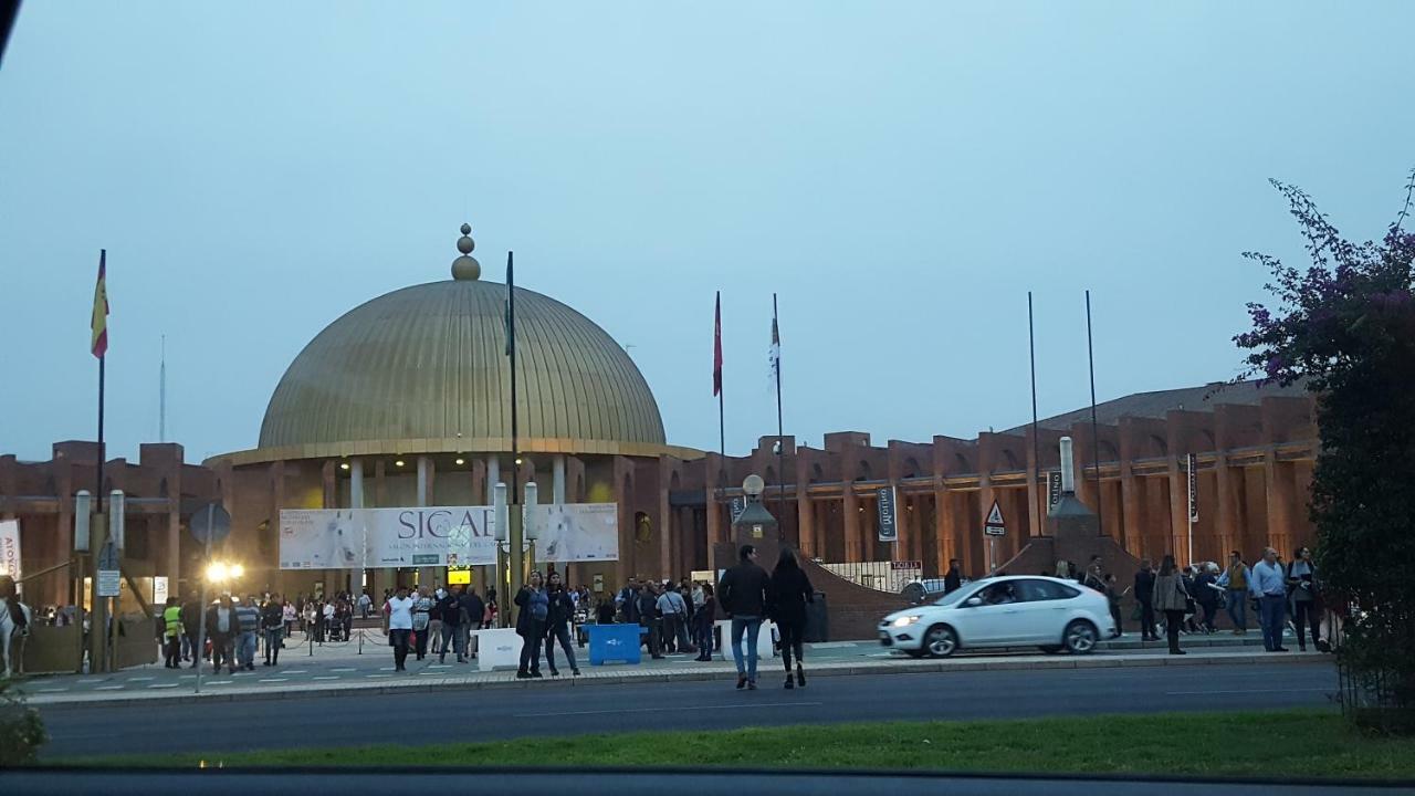 Apartamento Frente A Palacio De Congresos 세비야 외부 사진
